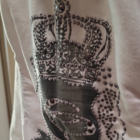 Boston Proper Ruched White Hoodie with Back Crown Design - Picture 3 of 9